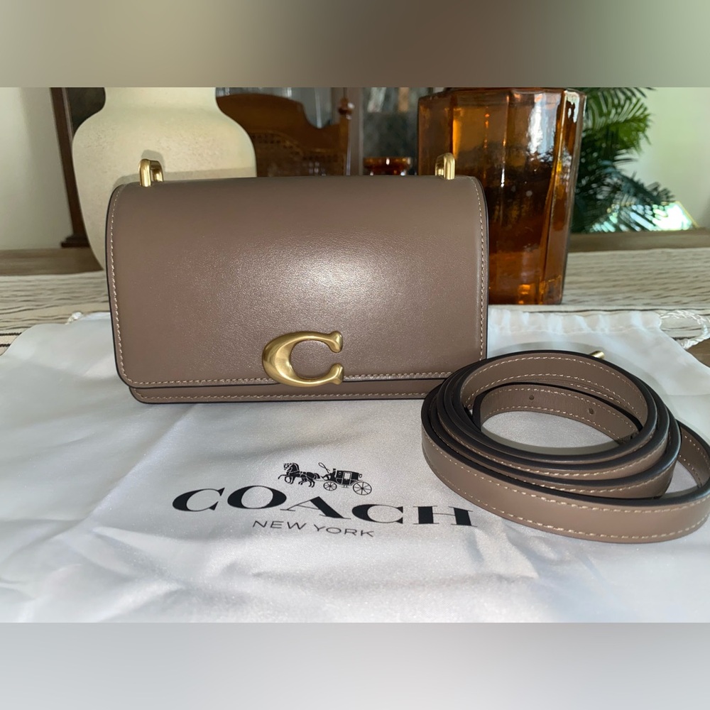 ✨Coach Bandit Crossbody Bag in Dark Stone✨